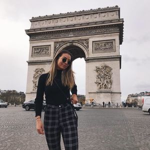 Meet your Posher, Anamaria